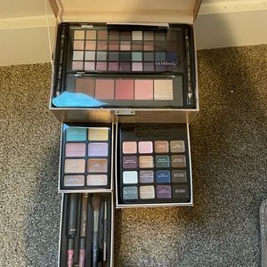 Ulta Beauty Treasures Makeup Kit, never used
